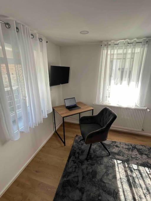 Ferienwohnung Zur Froehlichkeit Altertheim Exterior foto